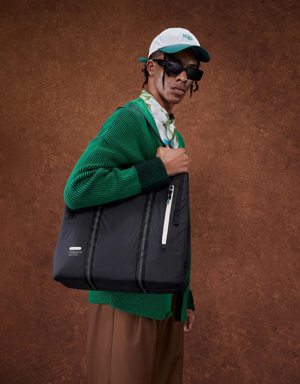 Lightweight shopper Gaston Luga Black
